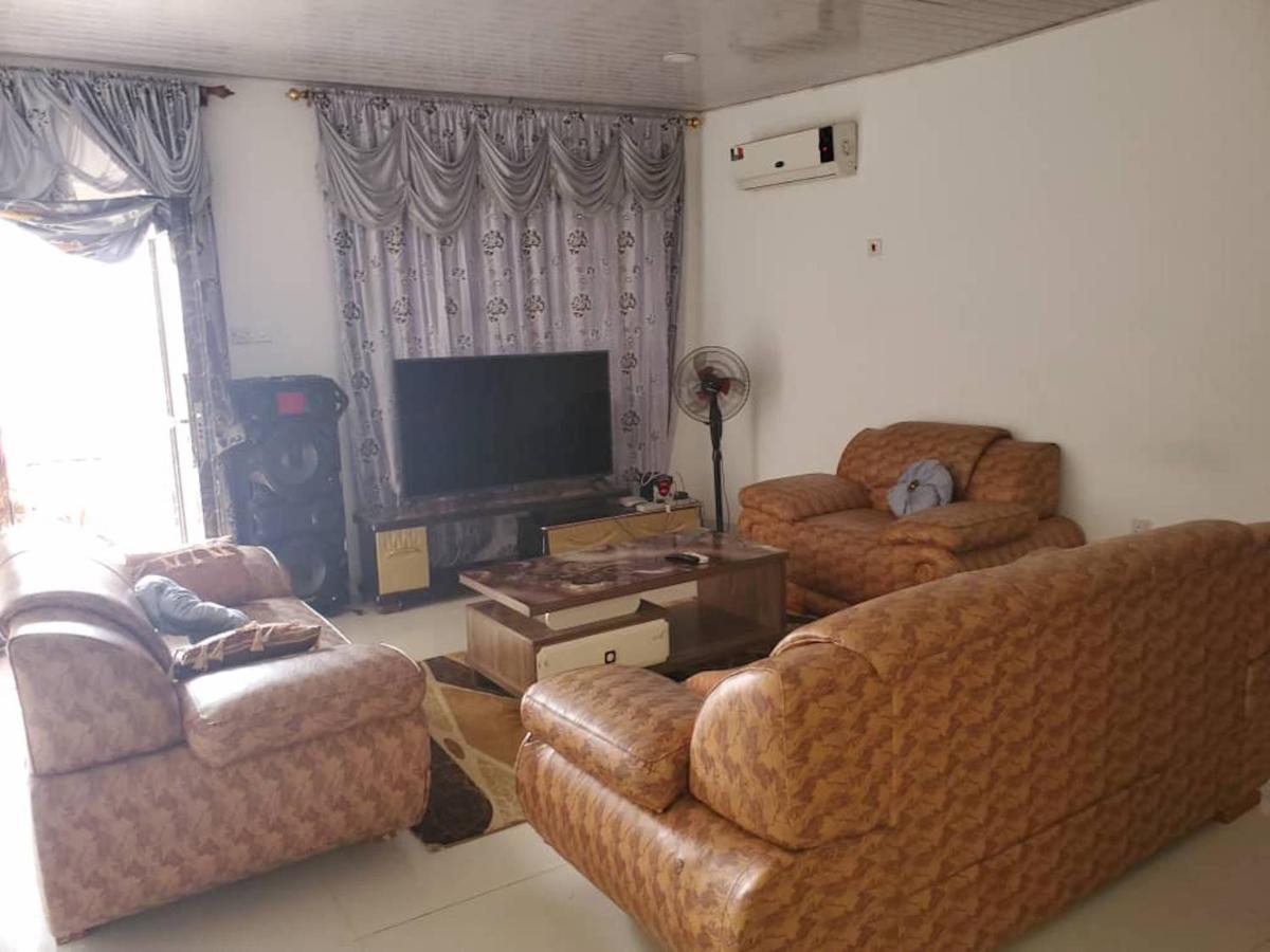 Savagem Furnished Apartment Freetown Bagian luar foto